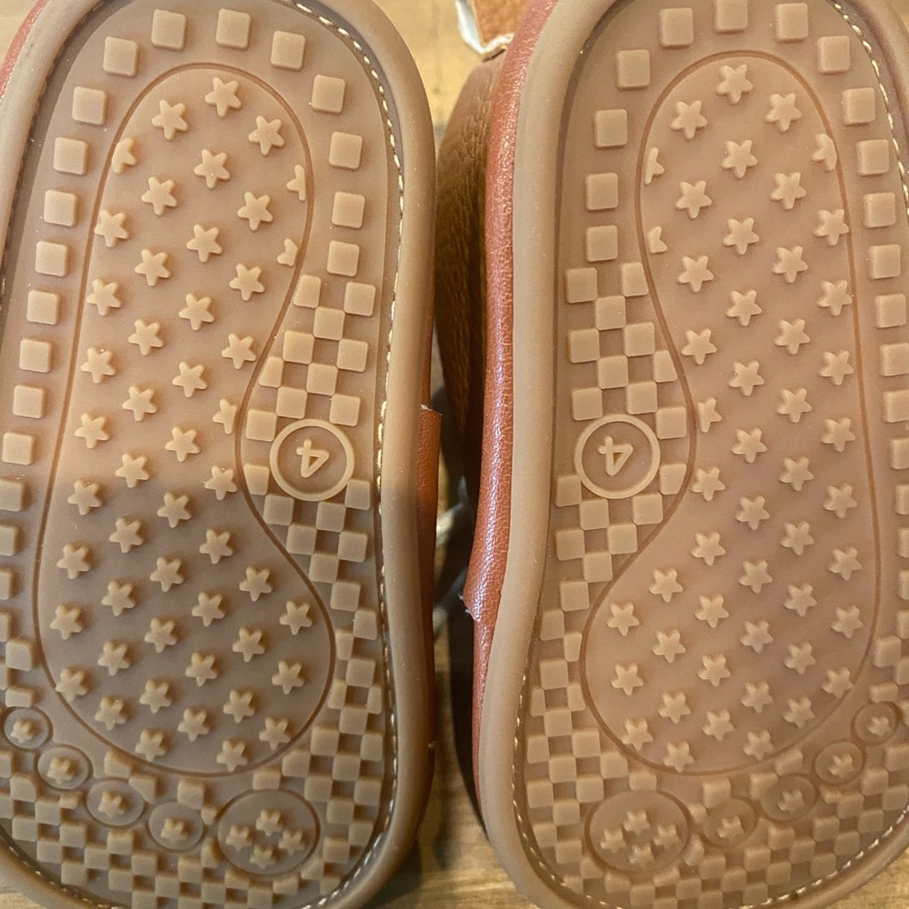 New Toddler Shoes Size 4C